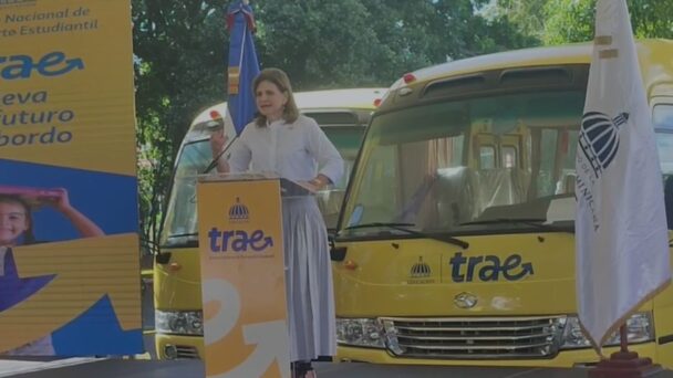 TRAE inicia servicio de autobuses escolares en la Regional de Educación 07